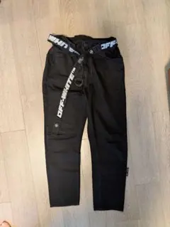 Off-White デニムパンツ 33インチ ベルト付のサムネイル