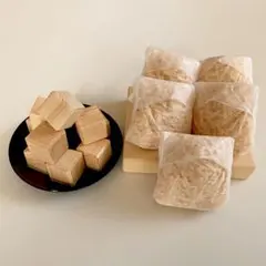 H4 【 森林浴・リラックス・アロマ 】ヒノキ チップ5袋 ◉ キューブ10個