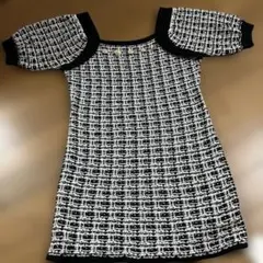 オフショルダー ミニワンピース