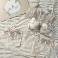 新品未使用　リサマリ　ランジェリー　4点セット