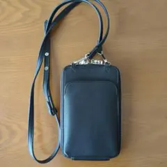 PAGEBOYスマホショルダーバッグ黒色のサムネイル