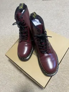 極め美品Dr. Martens 1460 チェリーレッド UK7 26cmのサムネイル
