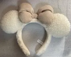 ディズニー　カチューシャ　ミニー　白　もこもこ