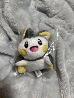 韓国限定　ポケモン　ポップアップ　ぬいぐるみマスコットキーリング　エモンガ