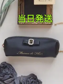 Maison de FLEUR パールビジュー合皮リボンロングポーチ　10周年