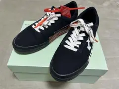 Off-White＊スニーカー＊EU40のサムネイル