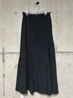 GU 黒白ドット フレアスカート