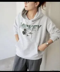 ミッキー スウェット