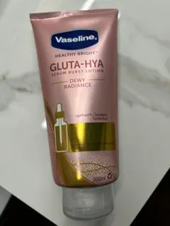 Vaseline Healthy Bright Gluta-Hya 300mlのサムネイル