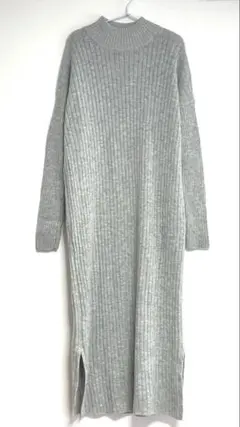 無印良品 リブ編みモックネックワンピース