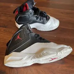 NIKE JORDAN B’LOYAL エアージョーダン11C 17cm