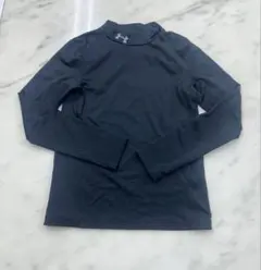 アンダーアーマー　アンダーシャツ ブラック　YLG