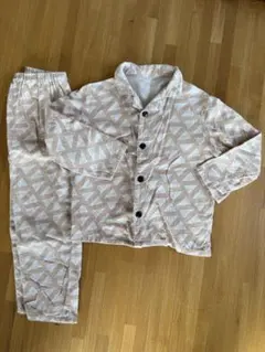 西松屋　長袖パジャマ　120サイズ