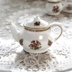 【ミニチュア】可愛い　コールポート　ミングローズ　Mingrose　ポット　F4