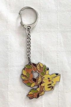 ポケモン　ピカチュウ　キーホルダー