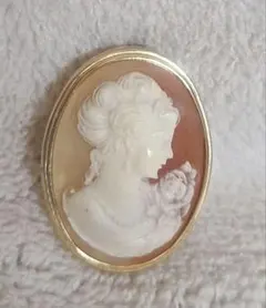 ヴィンテージ カメオ風 ブローチ