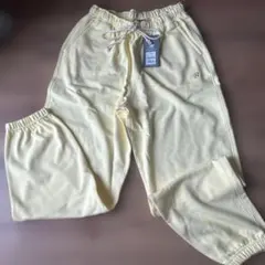 Item thumbnail for item ac03eb4f-34ce-4a4e-b821-06dd69133c70