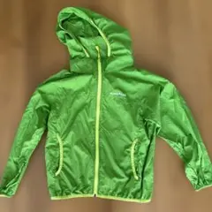 モンベル キッズ 120 フード付き緑色ジャケット