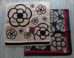 CLATHAS 花柄タオルハンカチ　大判ハンカチ　 2枚セット　モノトーン