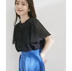【洗える】フレアーシフォンプリーツ半袖ブラウス／ビス（VIS）黒ドット柄