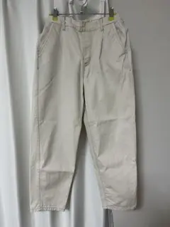 collect by hunch クロップドパンツ　白パンツ