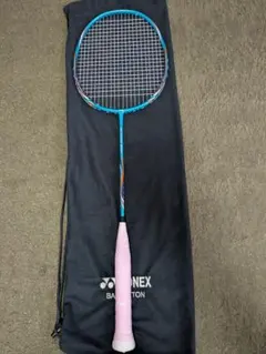 バドミントンラケット