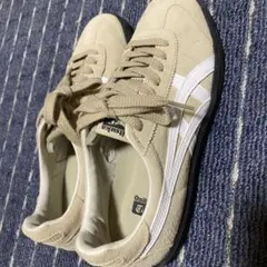 土日お値下げ！Onitsuka Tiger スエードスニーカー ベージュ