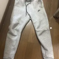 NIKEテックs赤タグ