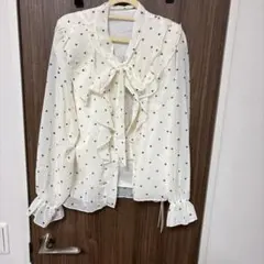 MEJUNA ハート柄フリルブラウス 長袖