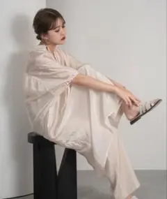 美品 Amiur レーヨンマキシ丈ワンピース