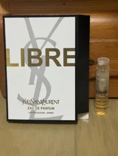 YSL リブレ　オーデパルファム　イヴ・サンローラン　香水のサムネイル