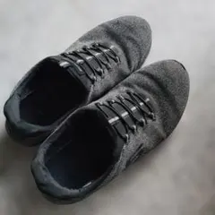 処分品　Skechers 黒 スニーカー　28