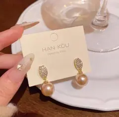 クリスタルビジュー＆大粒パール ピアス