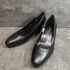 LES MUES Femme パンプス ブラック 23.5 EEE 通勤 万能のサムネイル