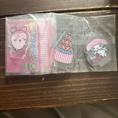 ちいかわ　サンリオ　レイヤーアクリルスタンド　古本屋　マイメロディ