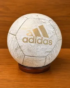 【希少デザイン】adidasCapitano サッカーボール 4号球DY2569のサムネイル
