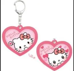 ❇️HELLO KITTY ハート アクリルキーホルダー