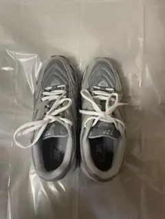 New Balance ML725P グレー スニーカー