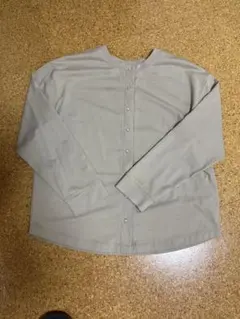 カットソー ボタン付き