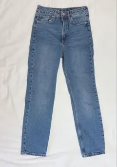 H&M デニムパンツ ブルーのサムネイル