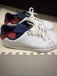 Lacoste ホワイト　スニーカー