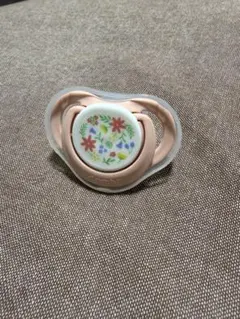 combi 花柄デザイン おしゃぶり