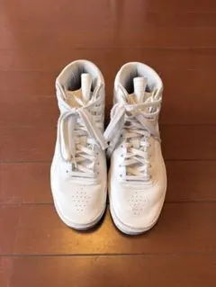 Reebokclassic ハイカットスニーカー