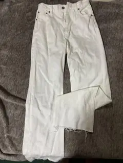 ジーナシス　ホワイトデニムパンツ