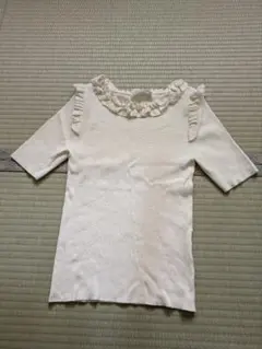 M-PREMIER アイボリー フリル付き 半袖ニット 38