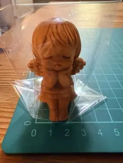 木彫り 天使の置物のサムネイル