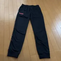 Underarmourジョガーパンツ