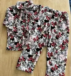 ディズニー　もこもこパジャマ　上下セット　120㎝