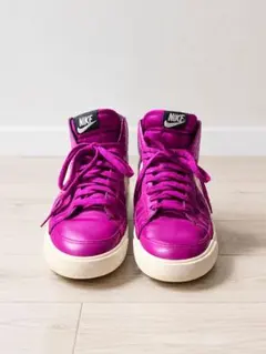 NIKE BLAZER MID キルティング パープル スニーカーのサムネイル