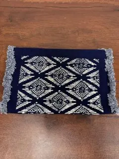 ★藍染風デザインの和柄ポーチ★横28×縦18cm収納便利